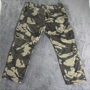 Wrangler Fleece Lined Camo Cargo Pants Mens 42x30 Relaxed Fit Army Hunting